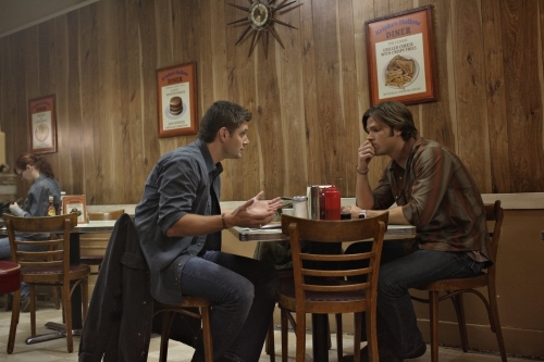 Still of Jensen Ackles and Jared Padalecki in Supernatural (2005)