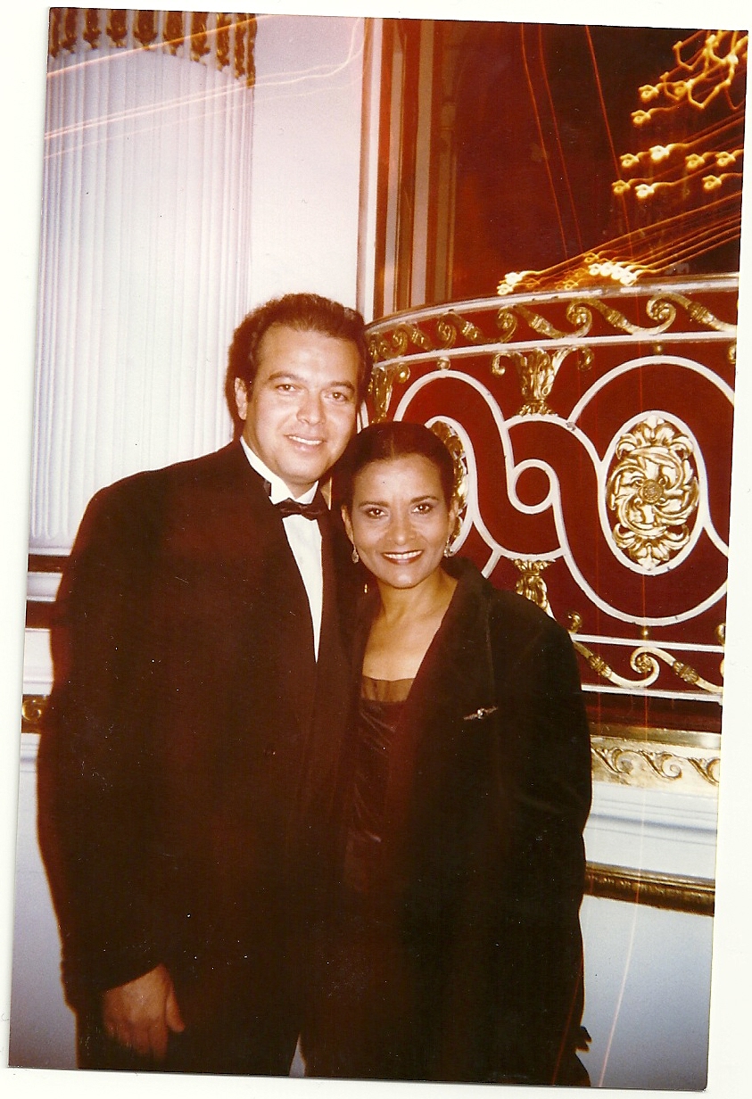 Carlos Acosta-Milian and Denia Brache in A.C.E Awards in the Hotel Plaza of New York.U.S.A.(1998).