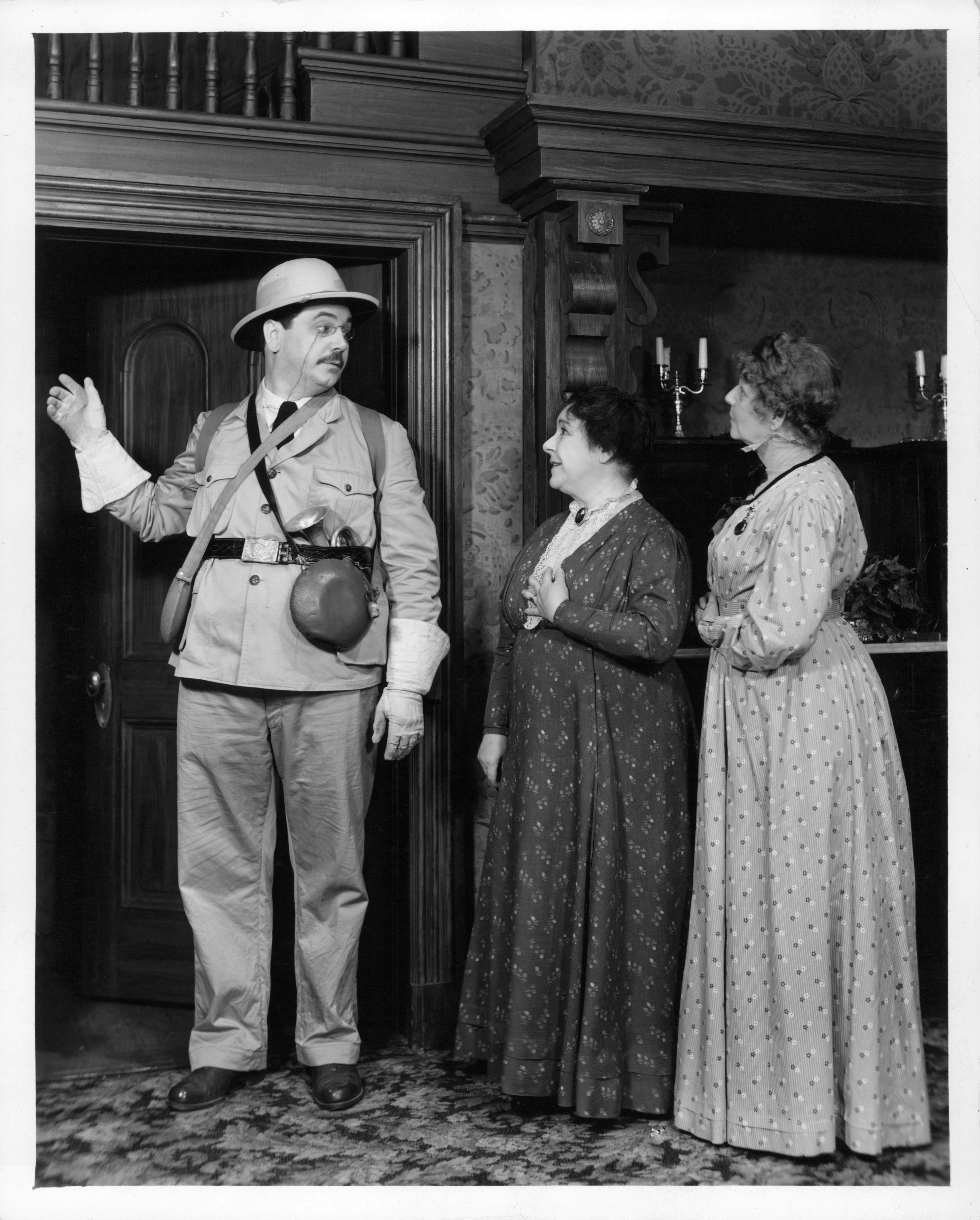 Still of Jean Adair, John Alexander and Josephine Hull in Arsenic and Old Lace (1944)