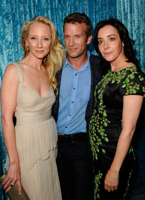 Anne Heche, Jane Adams and James Tupper at event of Hung (2009)