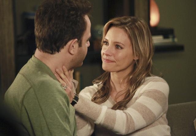 Still of Paul Adelstein and KaDee Strickland in Private Practice: The Standing Eight Count (2012)