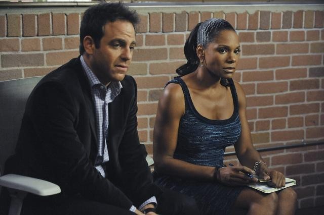 Still of Paul Adelstein and Audra McDonald in Private Practice (2007)
