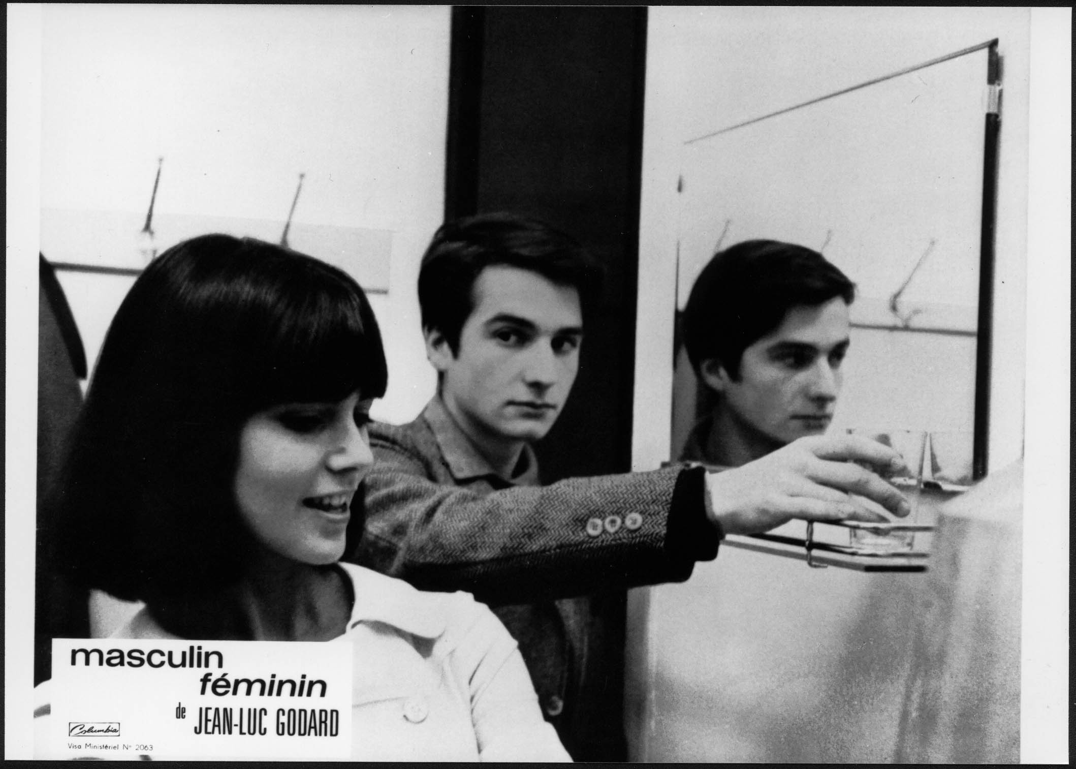 Still of Yves Afonso, Chantal Goya and Jean-Pierre Léaud in Masculin féminin (1966)