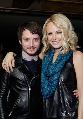 Elijah Wood and Malin Akerman