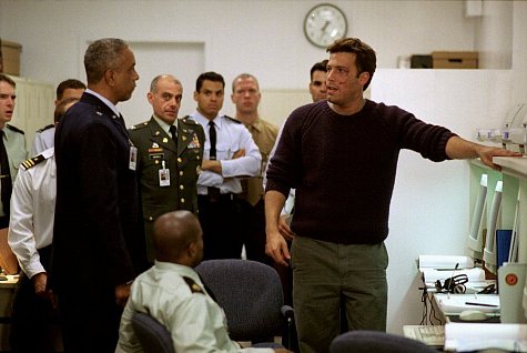 (Left) Philip Akin as General Wilkes and (right) Ben Affleck as Jack Ryan in 