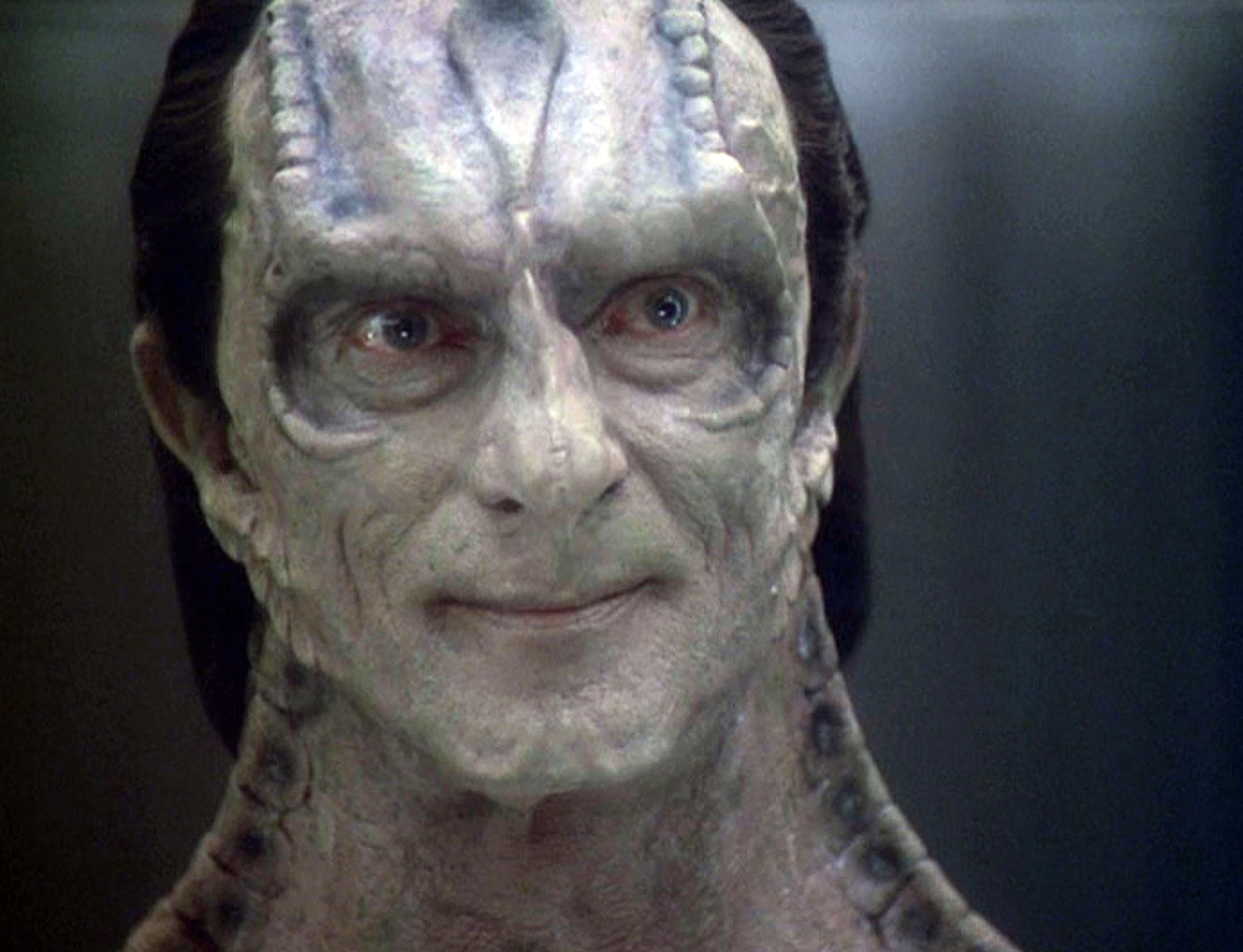 Still of Marc Alaimo in Star Trek: Deep Space Nine (1993)