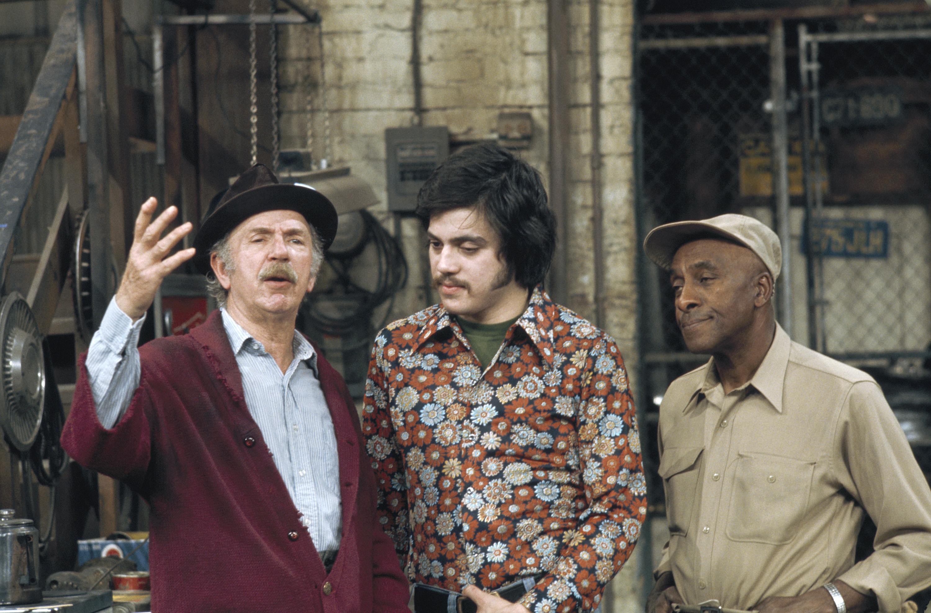 Still of Scatman Crothers, Jack Albertson and Freddie Prinze in Chico and the Man (1974)