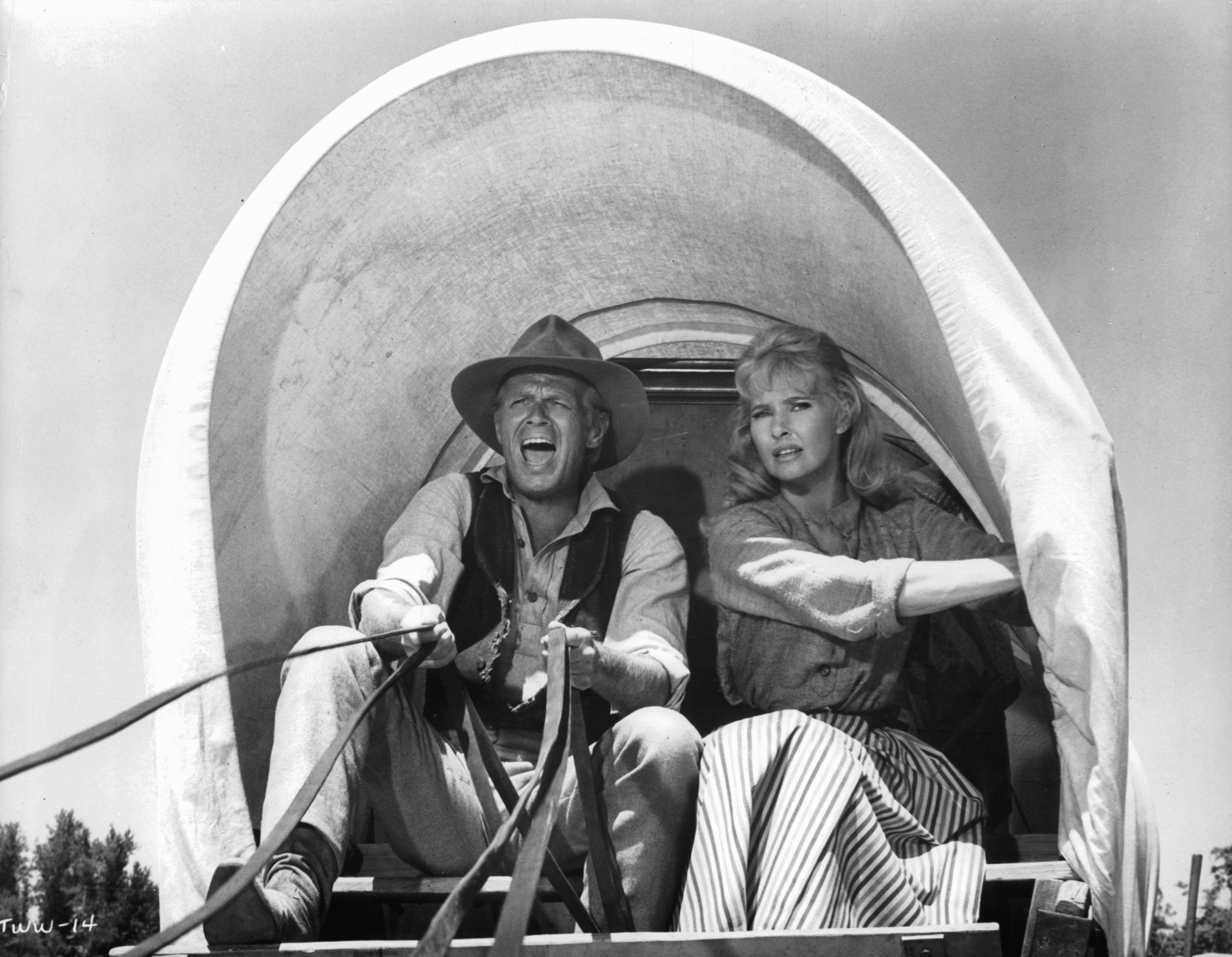 Still of Richard Widmark and Lola Albright in The Way West (1967)