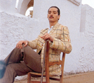 Enrique Alcides as Dalí in Dalí, être Dieu film.