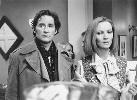 Still of Kevin Kline and Joan Allen in The Ice Storm (1997)