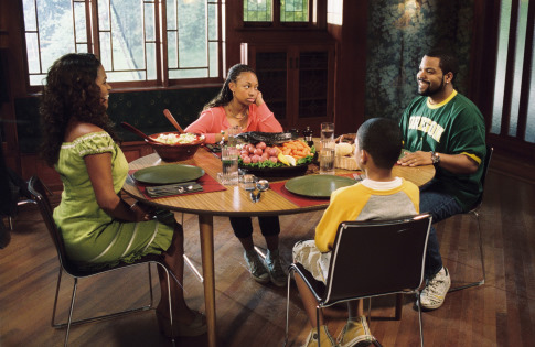 Still of Nia Long, Ice Cube, Aleisha Allen and Philip Bolden in Are We Done Yet? (2007)