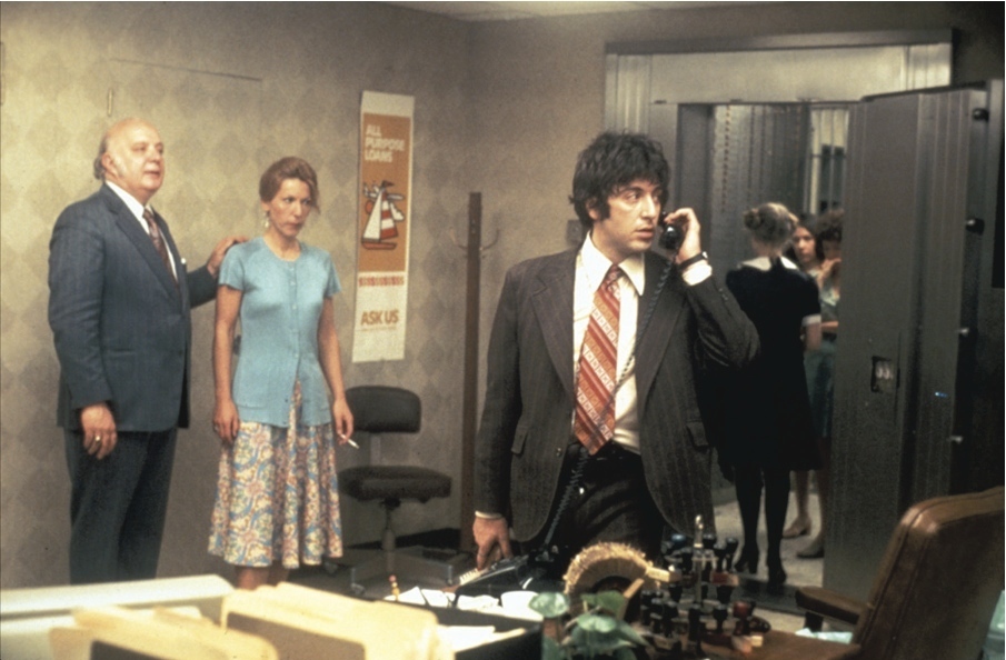 Still of Al Pacino, Penelope Allen and Sully Boyar in Dog Day Afternoon (1975)