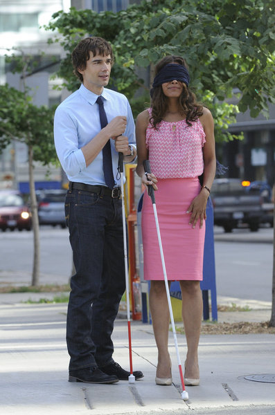 Still of Daniella Alonso and Christopher Gorham in Covert Affairs (2010)