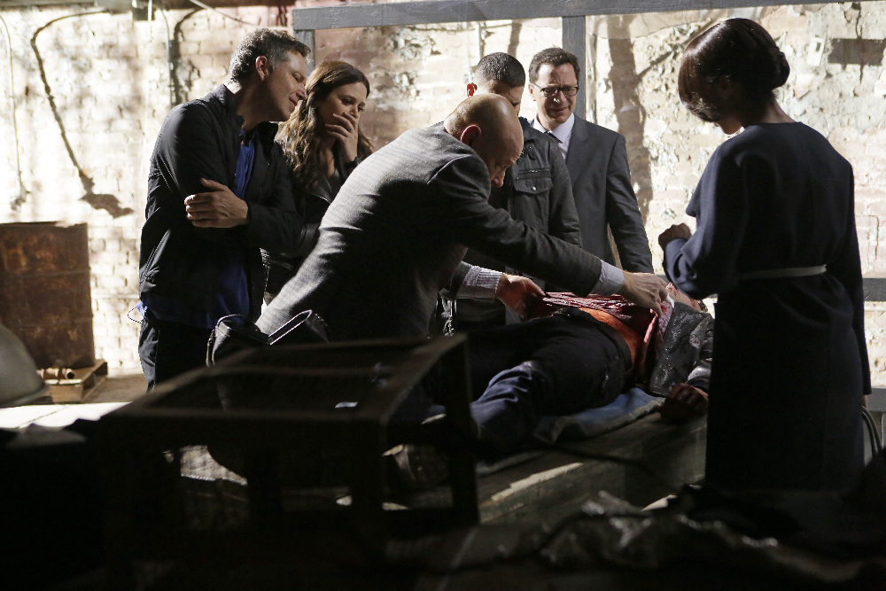 Still of Scott Foley, Eugene Alper, Guillermo Díaz, Joshua Malina, George Newbern, Kerry Washington and Katie Lowes in Scandal (2012)