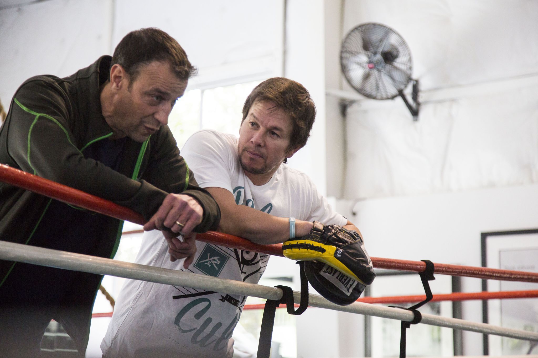 Still of Mark Wahlberg and Johnny Alves in Wahlburgers (2014)