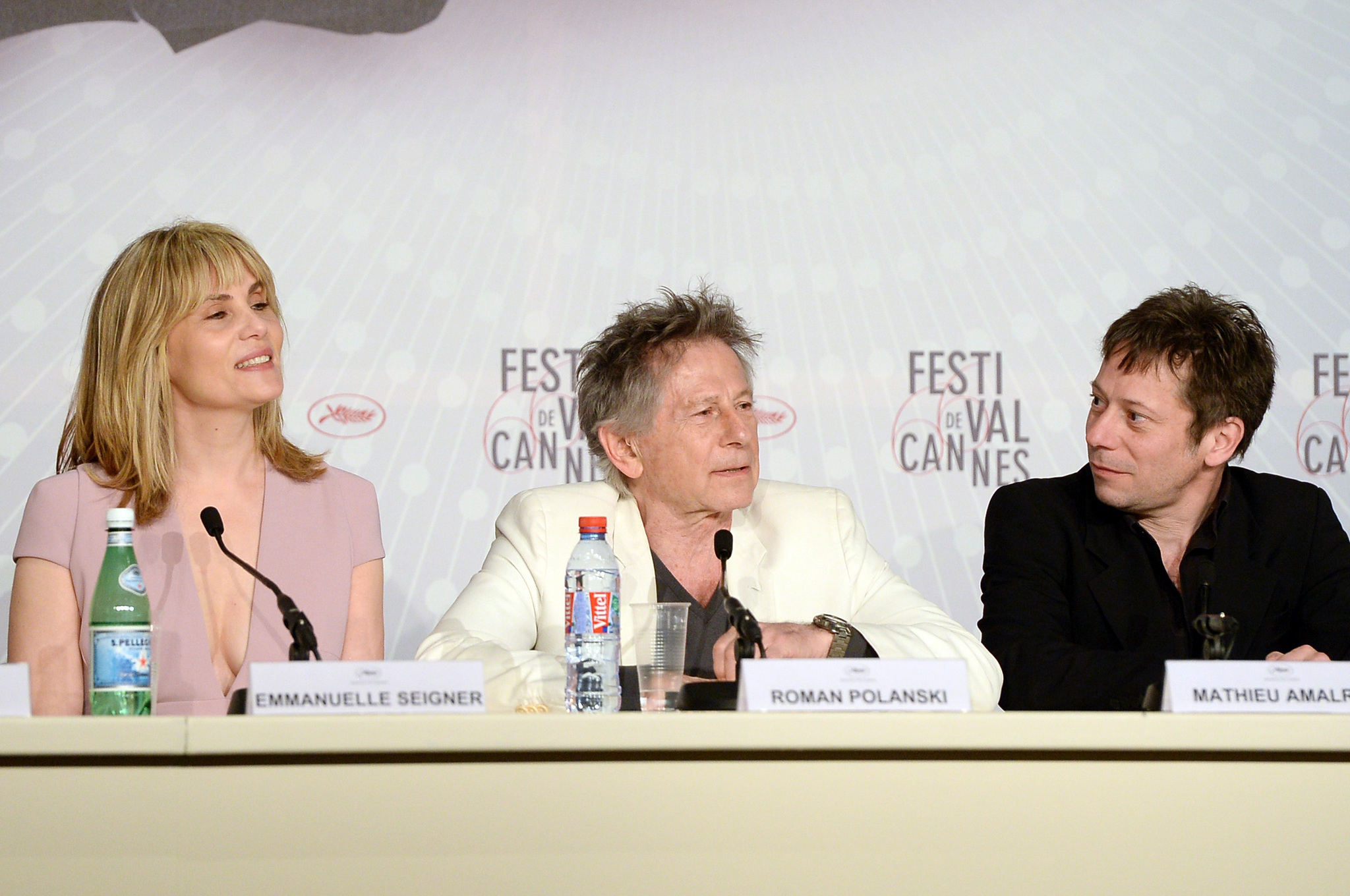 Roman Polanski, Mathieu Amalric and Emmanuelle Seigner at event of Venera kailiuose (2013)