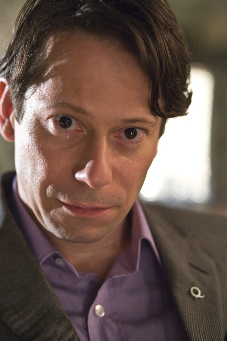 Still of Mathieu Amalric in Paguodos kvantas (2008)