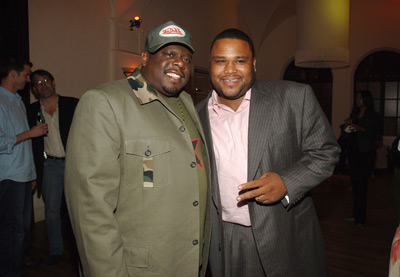 Anthony Anderson and Cedric the Entertainer at event of King's Ransom (2005)