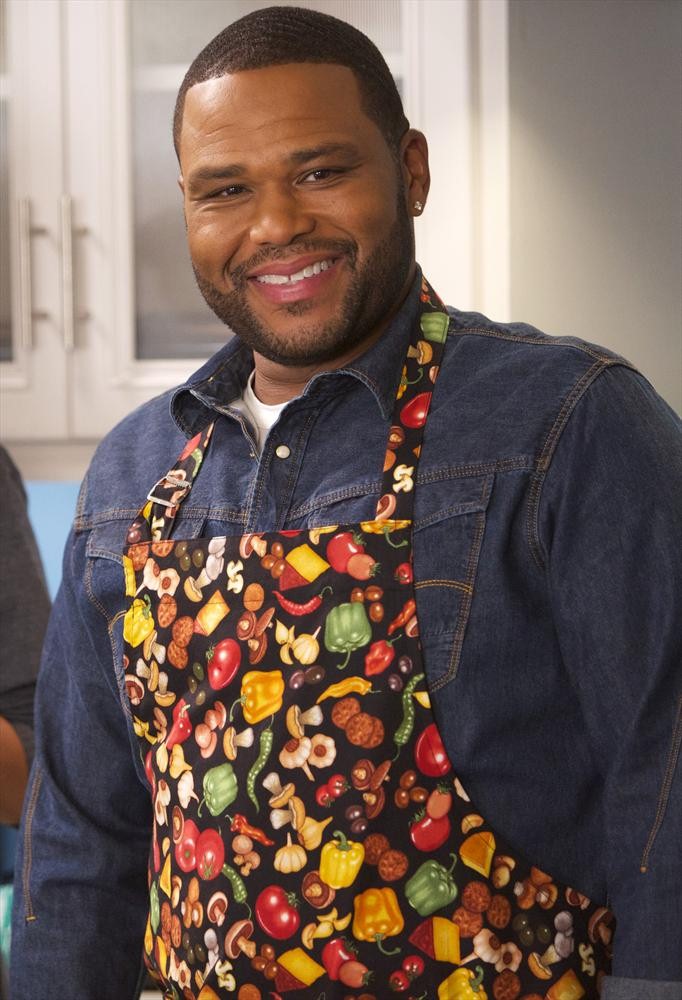 Still of Anthony Anderson in Black-ish (2014)