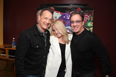 Tom Hanks, Tim Allen and Darla K. Anderson at event of Zaislu istorija 3 (2010)