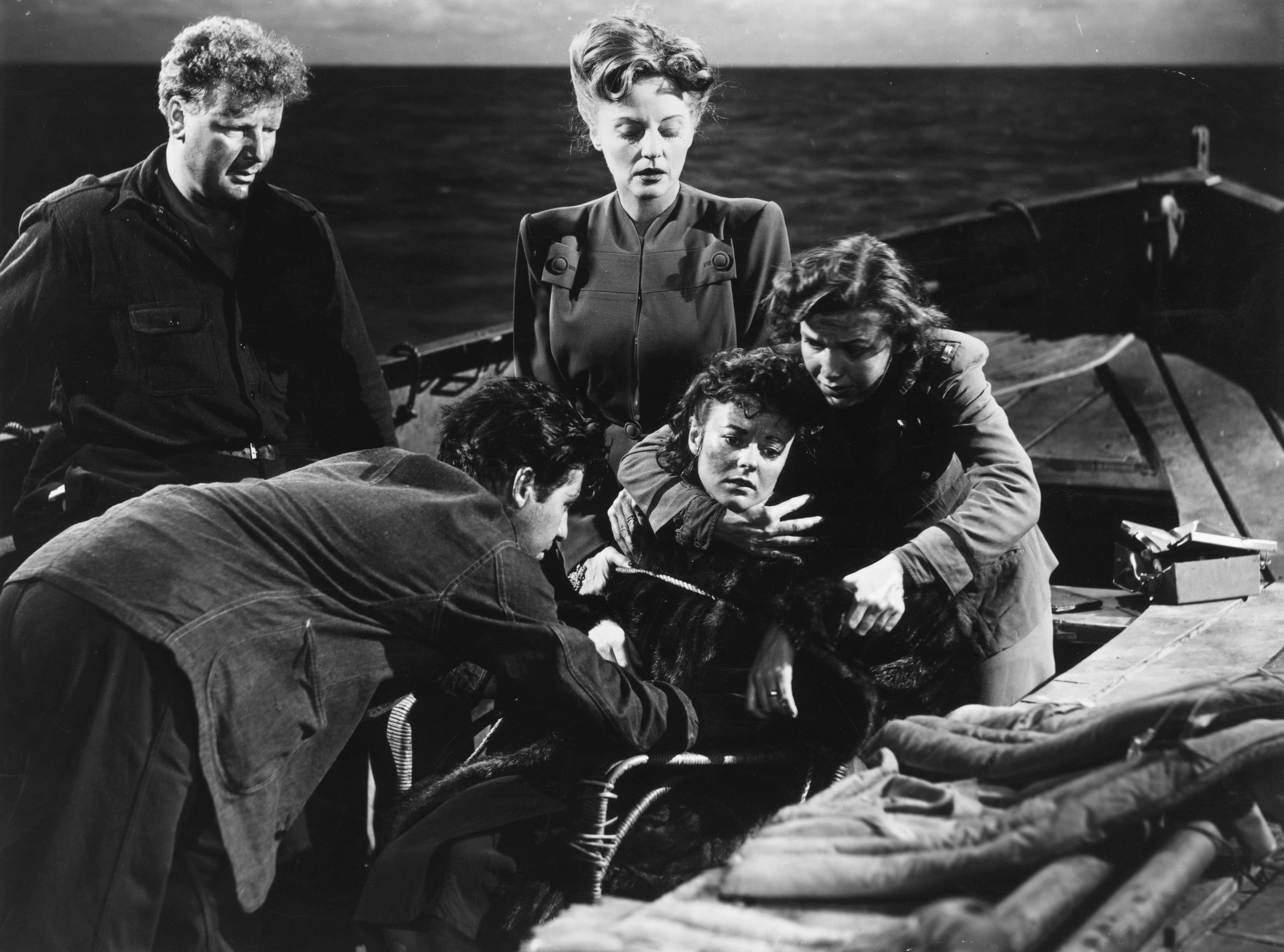 Still of Tallulah Bankhead, Mary Anderson and Heather Angel in Lifeboat (1944)