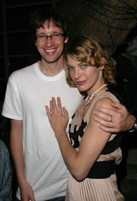 Milla Jovovich and Paul W.S. Anderson at event of Dummy (2002)