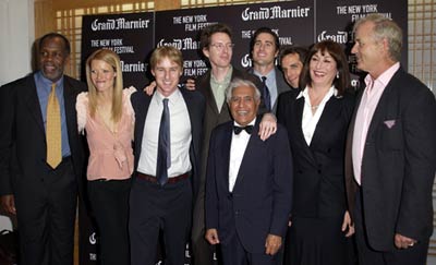 Bill Murray, Danny Glover, Gwyneth Paltrow, Anjelica Huston, Ben Stiller, Luke Wilson, Owen Wilson, Wes Anderson and Kumar Pallana at event of The Royal Tenenbaums (2001)