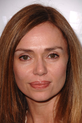 Vanessa Angel at event of Into the Wild (2007)