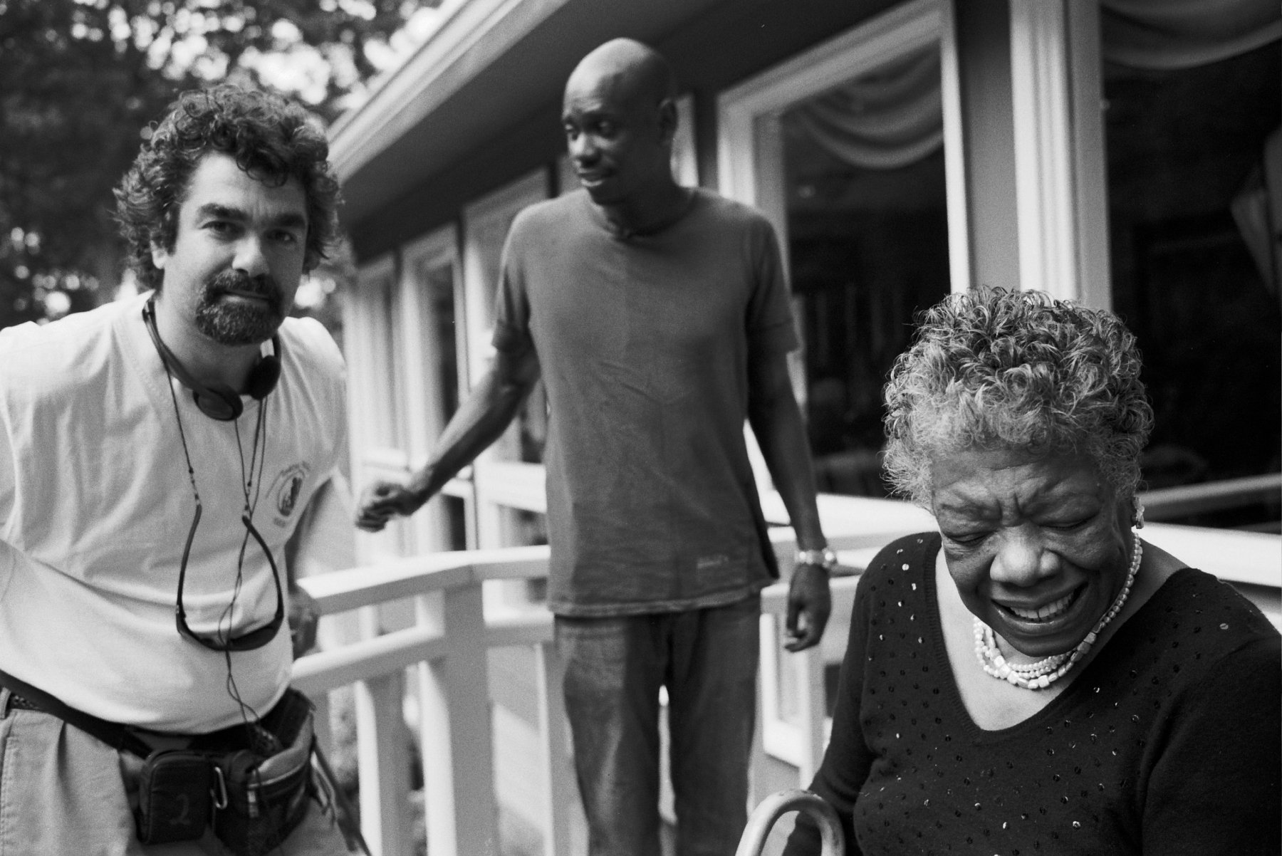 Maya Angelou, Joe Berlinger and Dave Chappelle in Iconoclasts (2005)