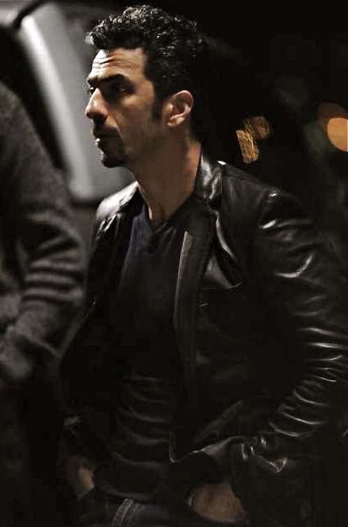 Still of Michael Aronov as griddy undercover cop 