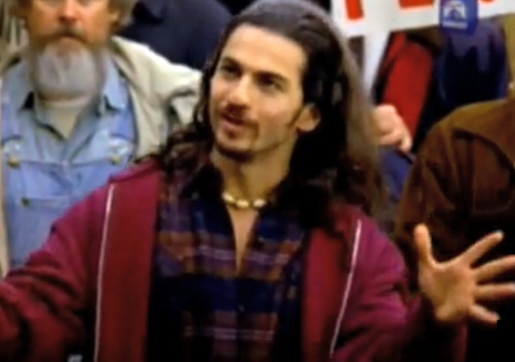 Still of Michael Aronov as a Hippie Burner in SPIN CITY