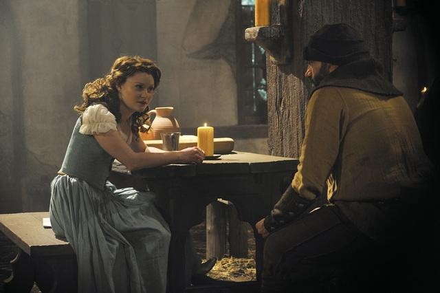Still of Lee Arenberg and Emilie de Ravin in Once Upon a Time (2011)