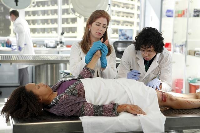 Still of Dana Delany and Geoffrey Arend in Body of Proof (2011)