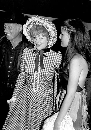 Share Party 1972 Lucille Ball with husband Gary Morton and daughter Luci Arnaz