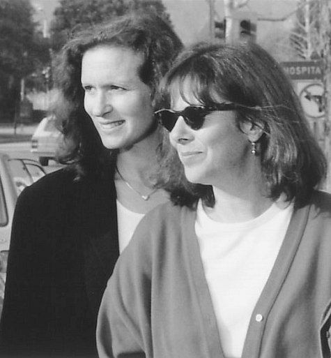 Still of Susan Arnold and Donna Roth in Grosse Pointe Blank (1997)