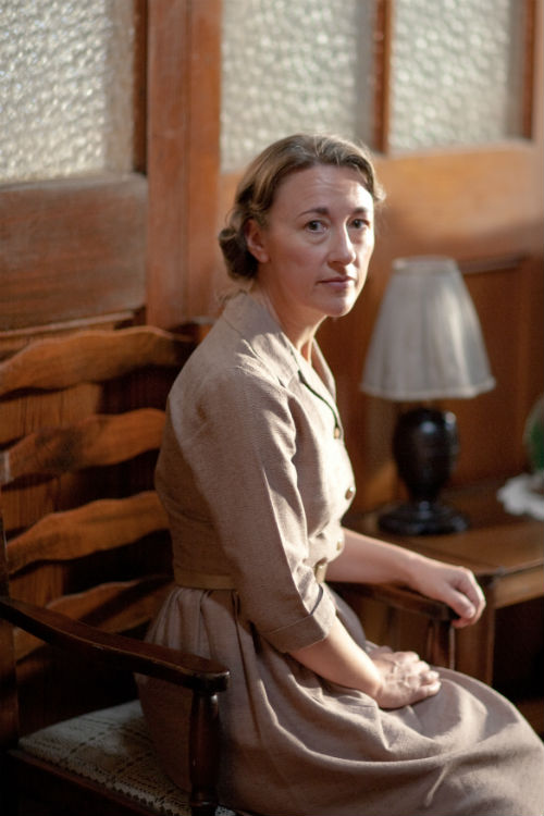 Dorothy Atkinson as Jane Sutton. Call the Midwife