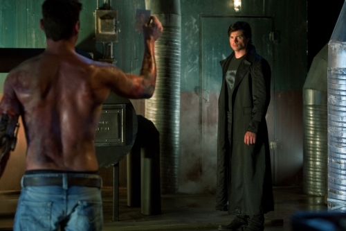 Still of Brian Austin Green and Tom Welling in Smallville (2001)