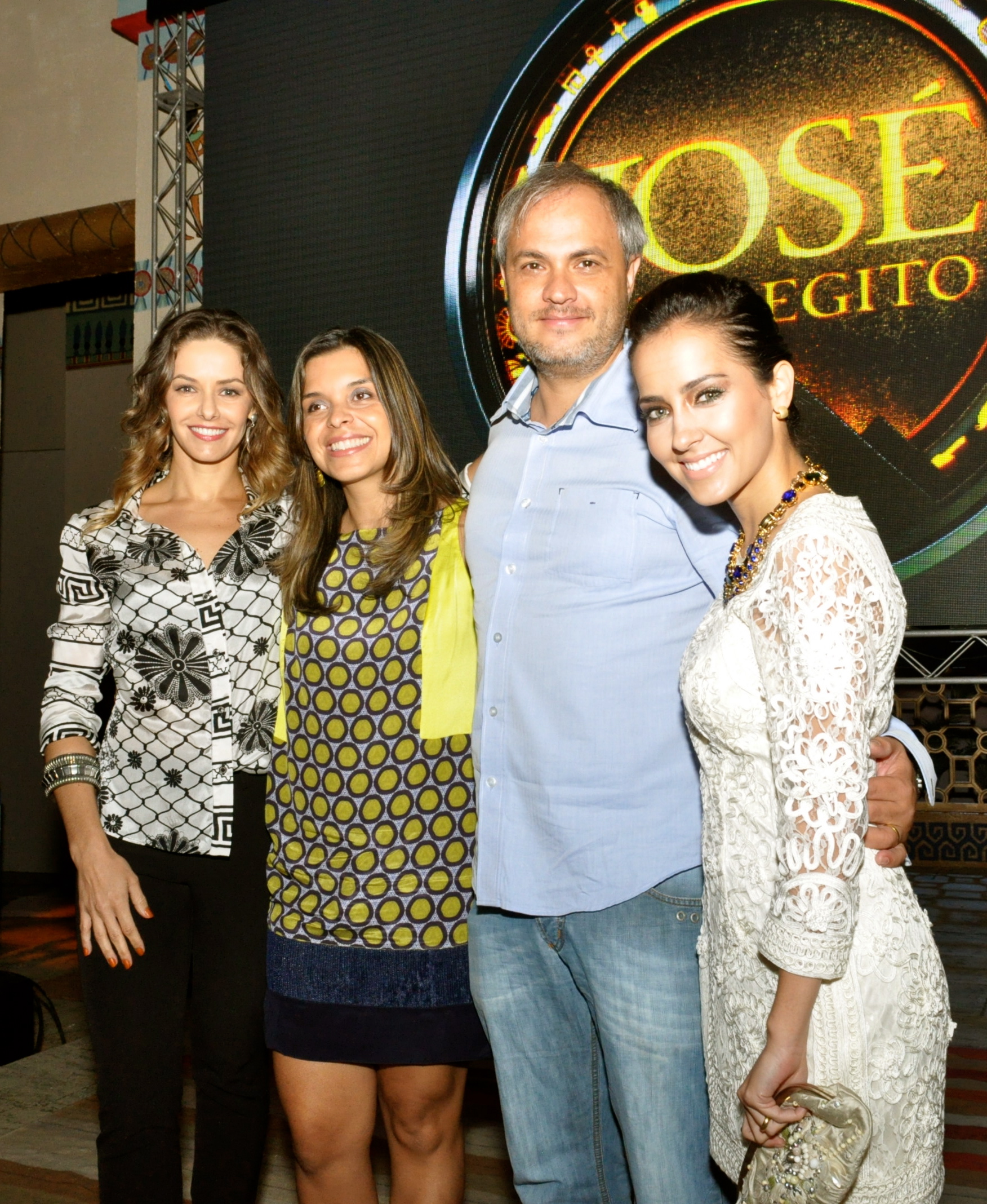 Alexandre Avancini, Vivian de Oliveira, Bianca Rinaldi and Maytê Piragibe at event of Jose do Egito (TV series 2013).