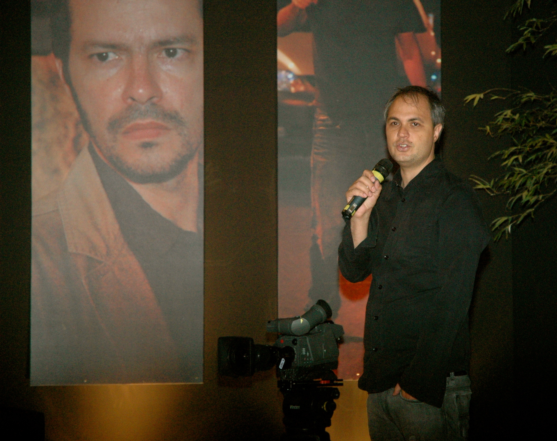 Alexandre Avancini at event of A Lei e o Crime (Tv series 2009)