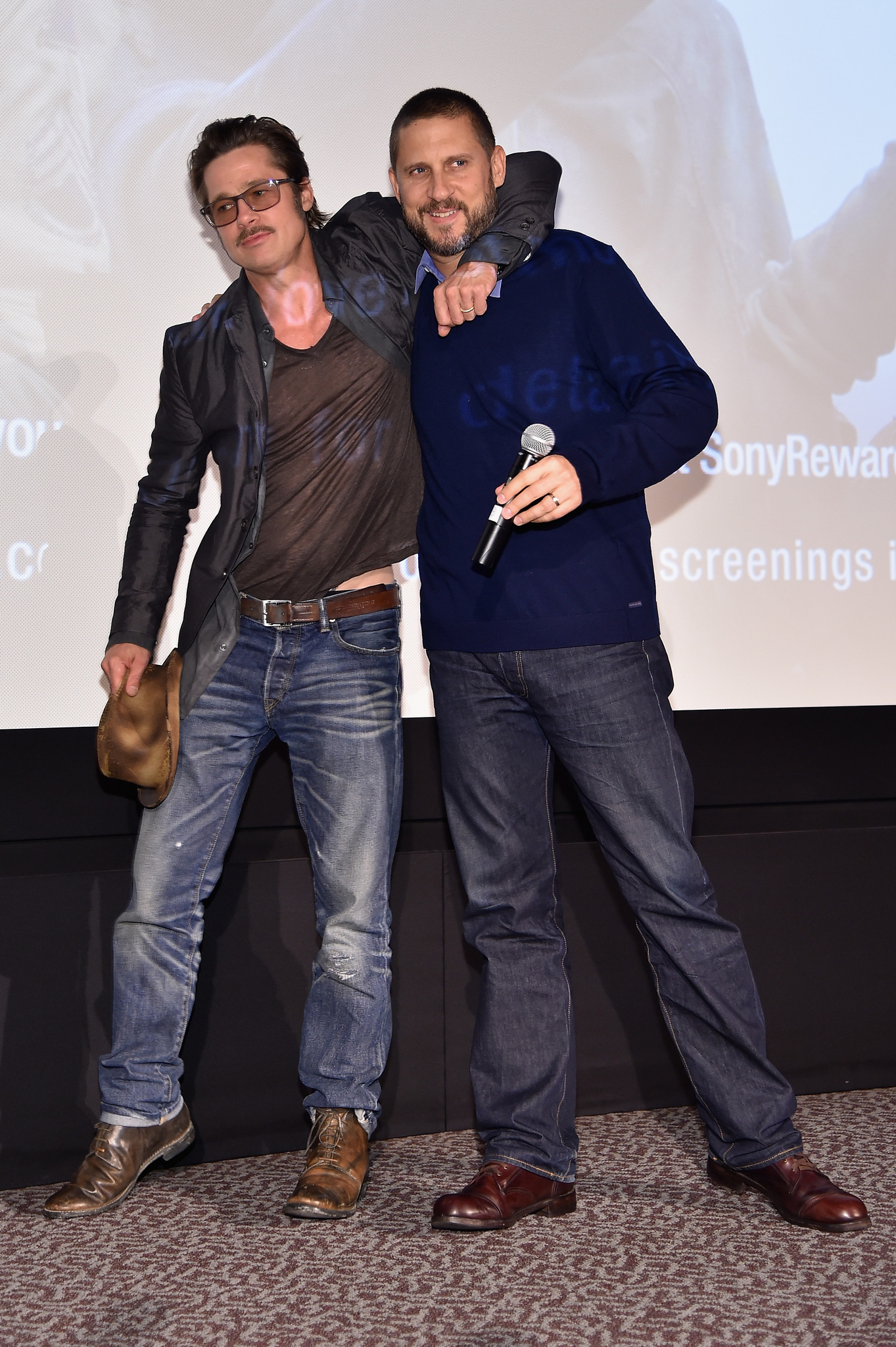 Brad Pitt and David Ayer at event of Inirsis (2014)