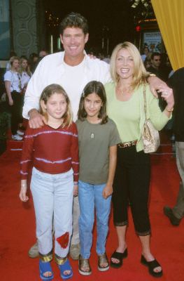 David Hasselhoff and Pamela Bach-Hasselhoff at event of Zaislu istorija 2 (1999)