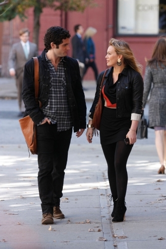 Still of Penn Badgley and Hilary Duff in Liezuvautoja (2007)