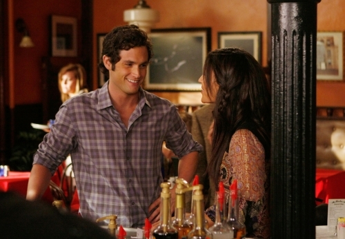 Still of Penn Badgley and Jessica Szohr in Liezuvautoja (2007)