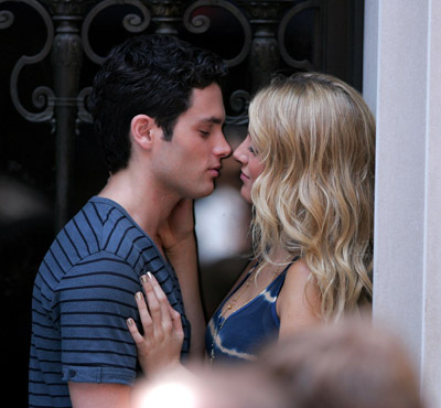 Penn Badgley and Blake Lively at event of Gossip Girl (2007)