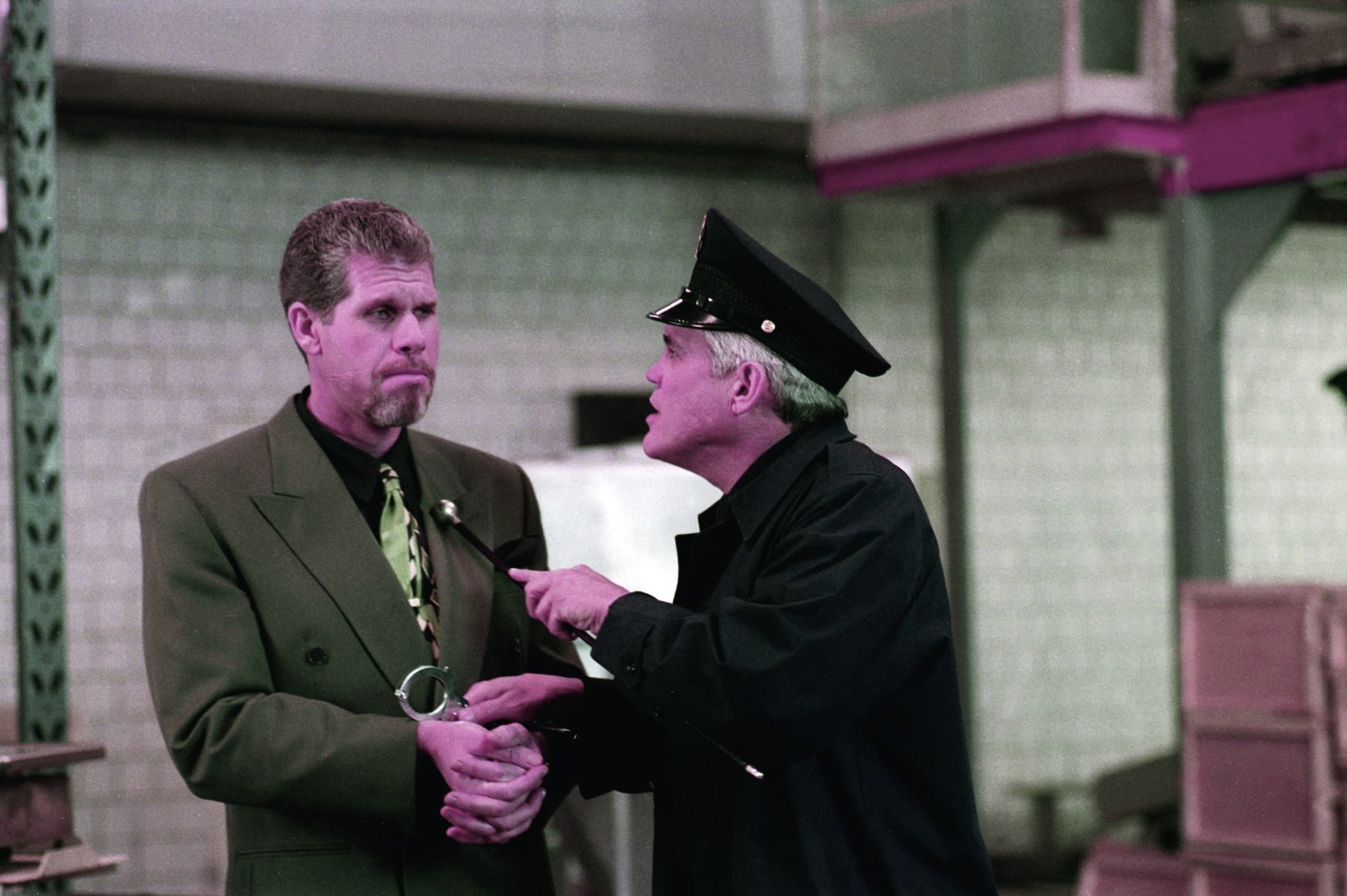 Still of Ron Perlman and G.W. Bailey in Police Academy: Mission to Moscow (1994)