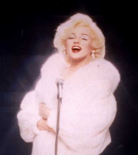 JIM AS MARILYN MONROE