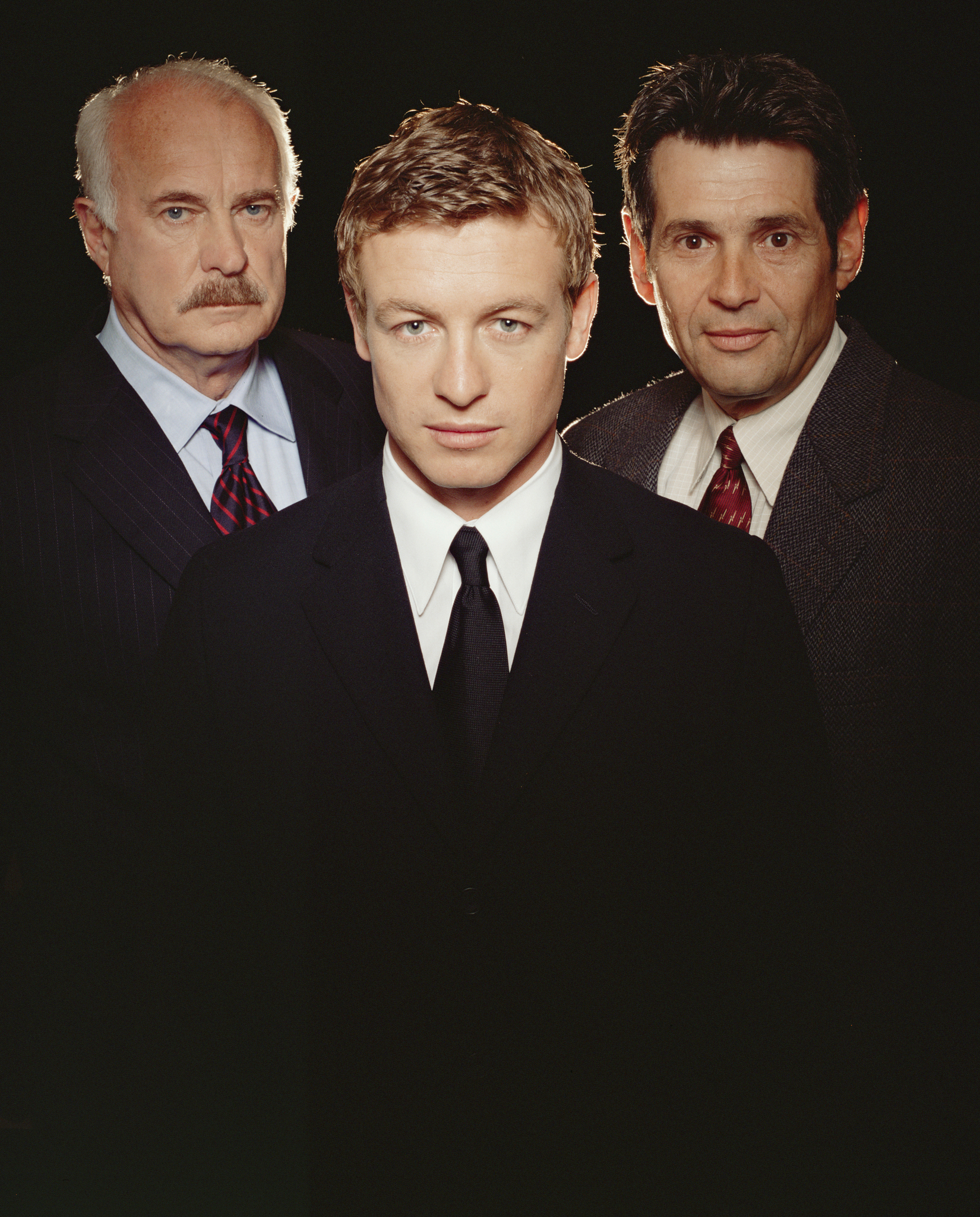 Still of Dabney Coleman, Simon Baker and Alan Rosenberg in The Guardian (2001)