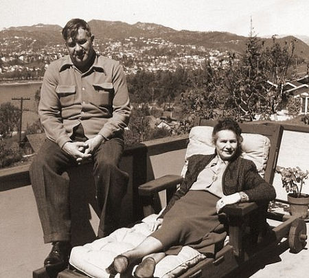 Peter & Hedda Ballbusch at their Silverlake home in Los Angeles 1958.