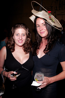 Melissa Balin and Angela Shelton at event of The Aristocrats (2005)