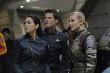Still of Jamie Bamber, Katee Sackhoff and Stephany Jacobsen in Battlestar Galactica: Razor (2007)
